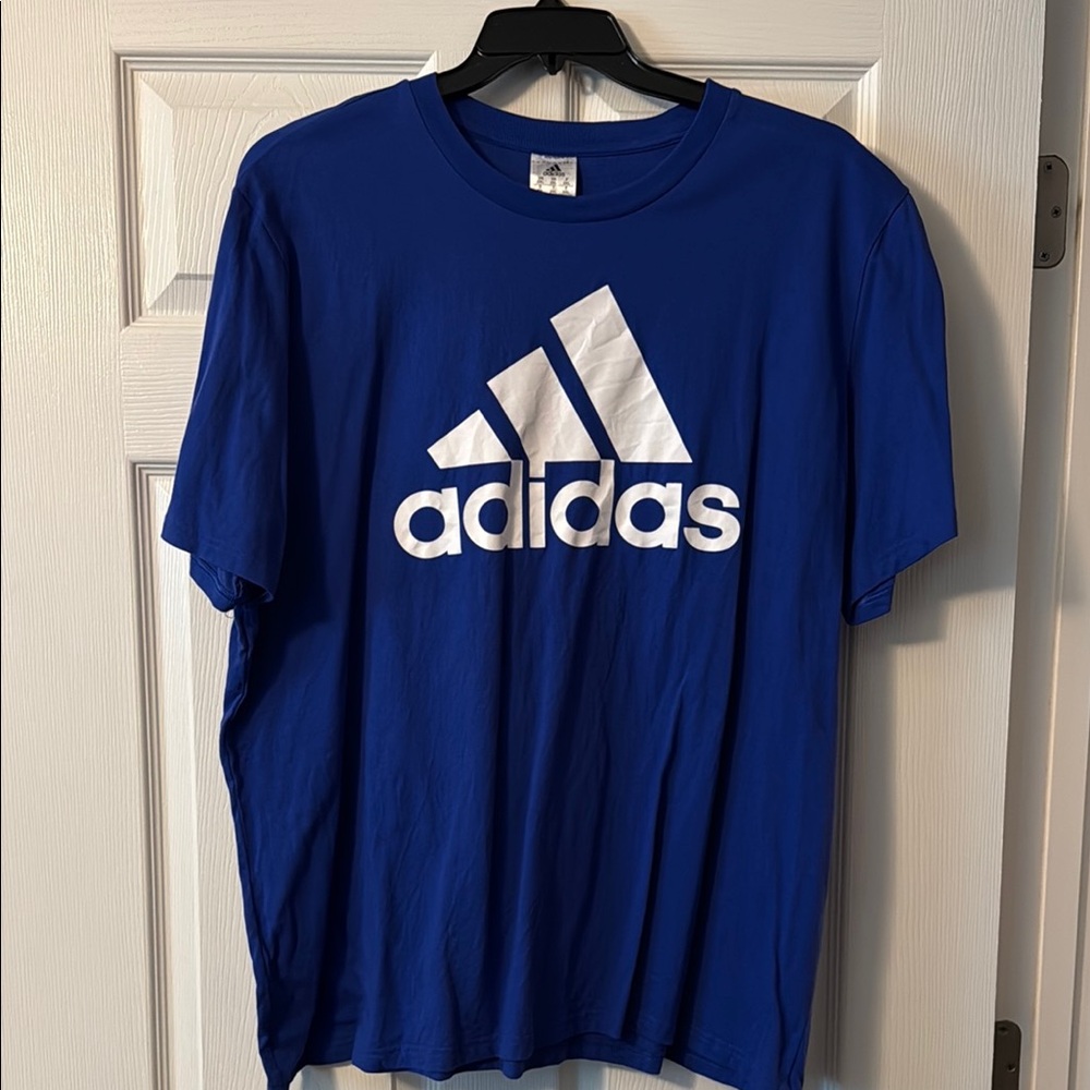 Adidas Men’s 2XL Blue Tee - Gently worn/Smoke & Pet Free